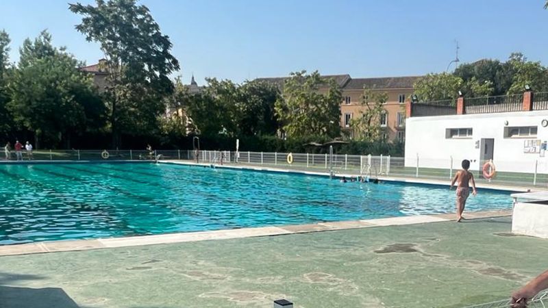 Las Piscinas P Blicas Municipales Baten R Cord De Asistencia Desde Su