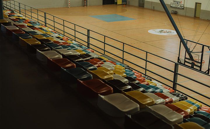 300.000 euros para la mejora y reparación de la cubierta del pabellón polideportivo del Polígono
