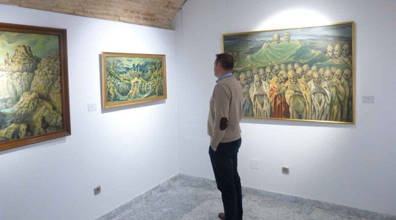 El Centro Cultural San Clemente alberga la exposición permanente del genial pintor toledano Guerrero Malagón, denominada “Fondo y apariencia. El Toledo de Guerrero Malagón”.