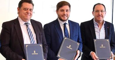 Los alcaldes de Argés y Cobisa con la renovación del Convenio Astra para la creación de una nueva línea hasta el Hospital de Toledo