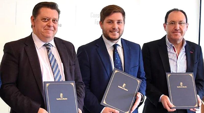 Los alcaldes de Argés y Cobisa con la renovación del Convenio Astra para la creación de una nueva línea hasta el Hospital de Toledo