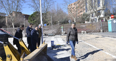 Alcaldesa visita obras de plaza de España 3