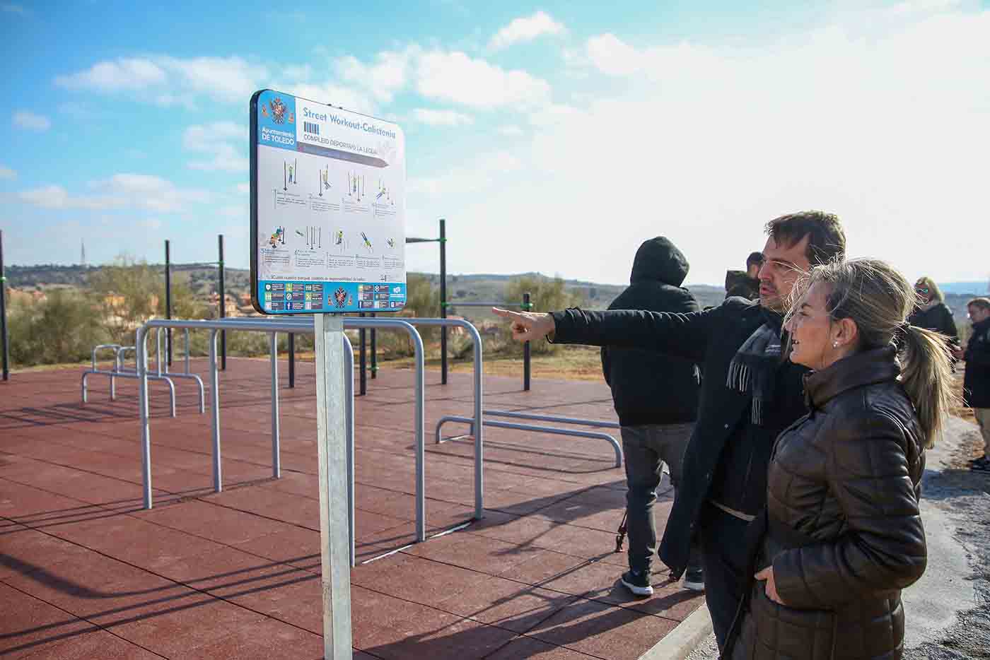El parque de calistenia de La Legua es el sexto de que hay en Toledo de estas características para promover el deporte al aire libre.
