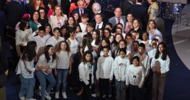 La sociedad de Castilla-La Mancha reafirma su compromiso para seguir conquistando el futuro desde la unidad