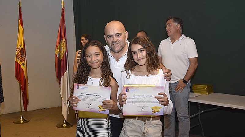 Entrega de becas de excelencia en Argés (12) Excelencia educativa
