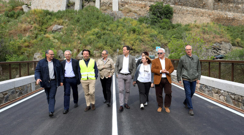 Un Puente de Alcántara renovado reabrirá al tráfico a partir del lunes por la tarde