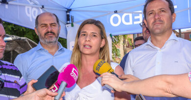 Carlos Velázquez y Carolina Agudo piden el voto para el PP