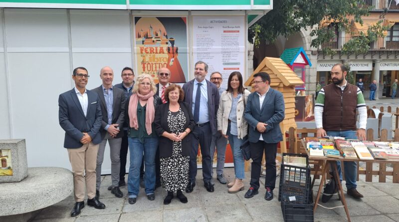 La XIX edición de la Feria del Libro de Toledo abre sus puertas con más presencia editorial y una previsión de aumento de visitantes y de ventas.