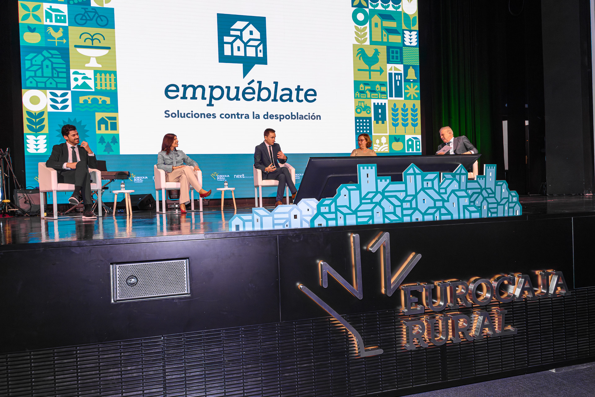 Expertos debaten sobre soluciones innovadoras para repoblar la España rural en el evento Empuéblate Expertos debaten sobre soluciones innovadoras para repoblar la España rural en el evento Empuéblate