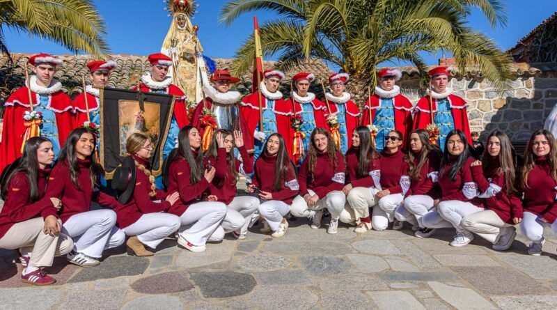 Encamisada de Menasalbas, una fiesta tradicional con elementos religiosos y militares que busca ser declarada de Interés turístico regional