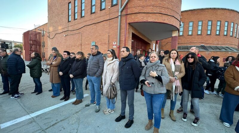 Manifiesta repulsa a la agresión sufrida por el director del CEIP Rosa Parks