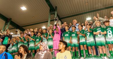Celebración del CD Toledo A tras ganar el Campeonato Prebenjamín 