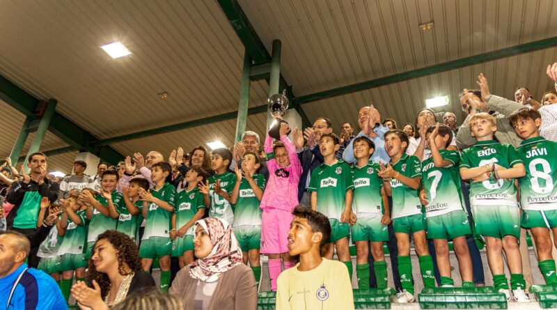 Celebración del CD Toledo A tras ganar el Campeonato Prebenjamín 