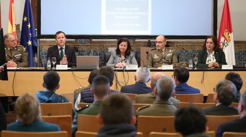 La Universidad de C-LM inaugura el ‘175 aniversario de la Academia de Infantería de Toledo’