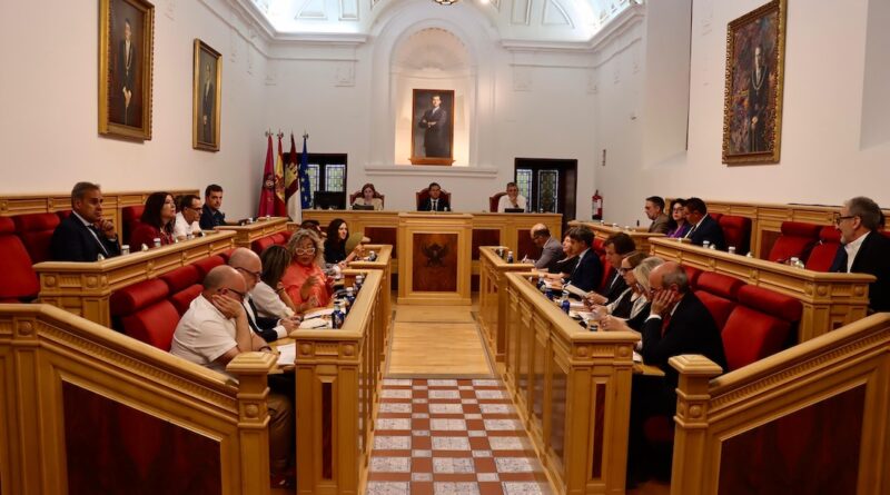 El Pleno del Ayuntamiento de Toledo se opone al cierre y traslado del Hospital Virgen del Valle