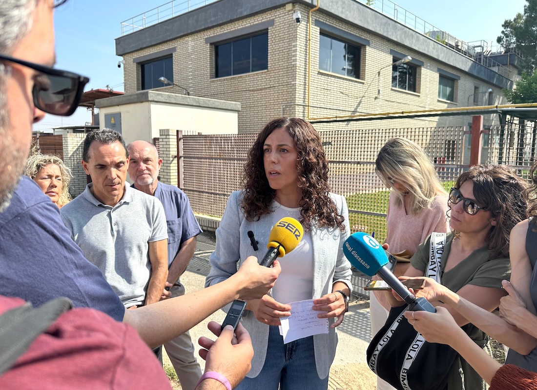 El PSOE denuncia dos años de parálisis y abandono con Carlos Velázquez al frente del Ayuntamiento