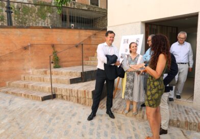 Toledo transforma la calle Cava Baja en un nuevo espacio urbano accesible y sostenible