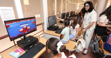 El Ayuntamiento valora la celebración del Campamento Digital para potenciar el talento juvenil