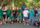 ficionados a la petanca durante el torneo local de petanca en el parque de Los Caños, Gálvez