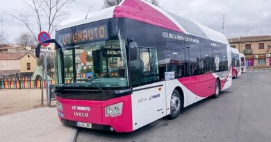 Imagen del autobús urbano de Toledo, que ha alcanzado un récord de viajeros en el primer semestre.