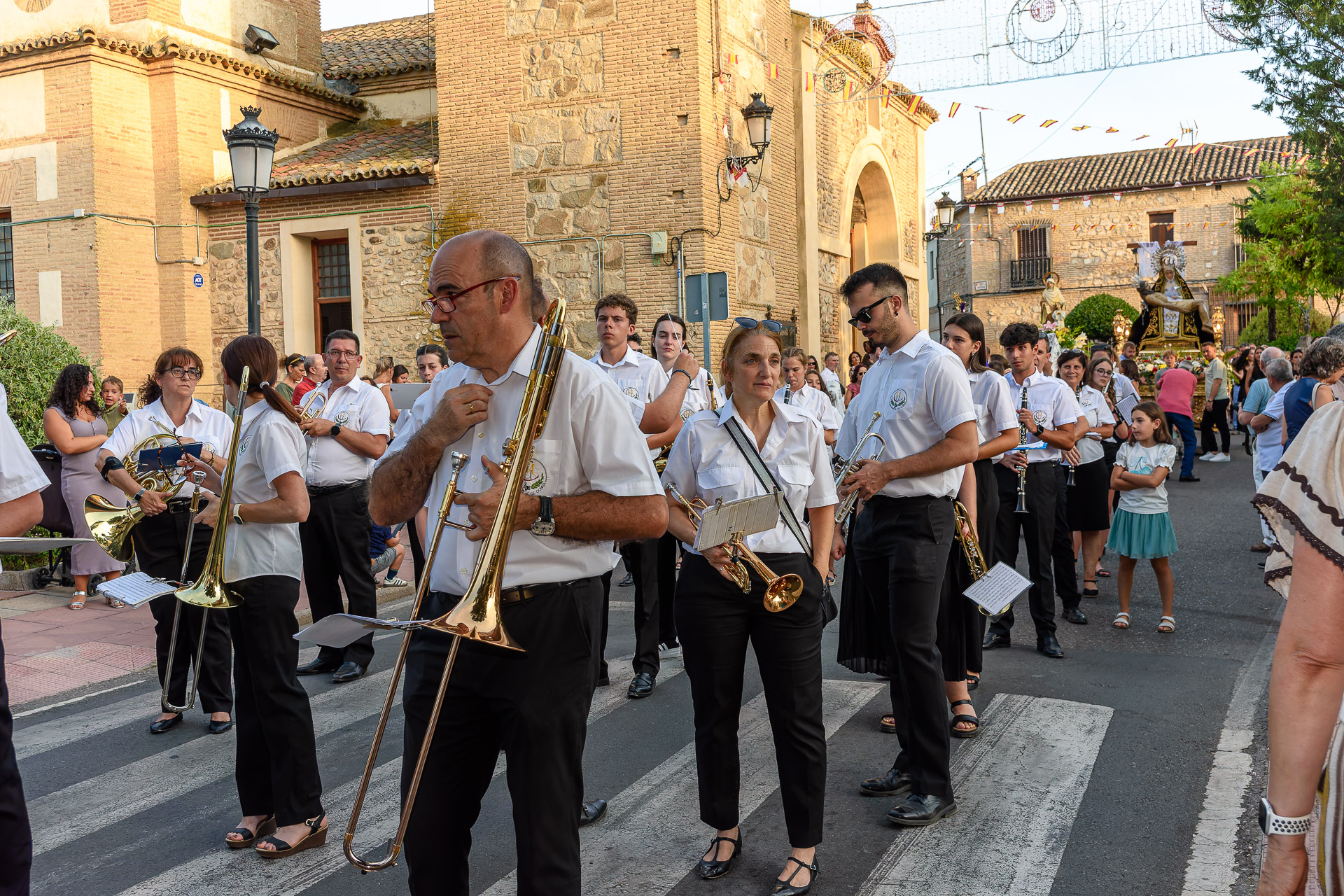 Procesión Fiestas de Cobisa 2025 – 007