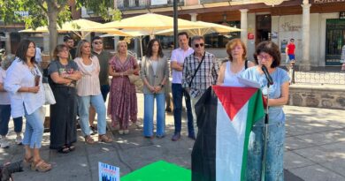 Acto de lectura en Toledo de los nombres de los niños asesinados en Gaza