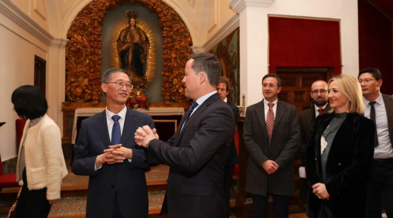 Toledo viaja a China en misión comercial para atraer turismo de calidad
