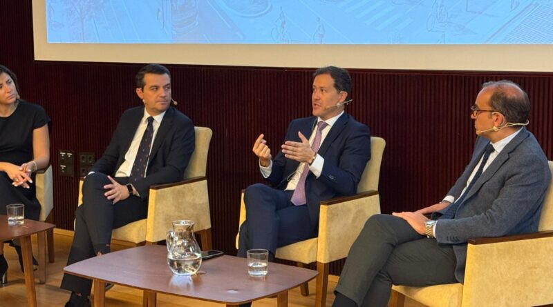 Velázquez comparte el modelo de movilidad en el Casco Histórico de Toledo que facilita la vida de los residentes