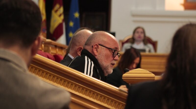 IU consigue que la Ordenanza para la convivencia turística dé protagonismo a los vecinos del Casco