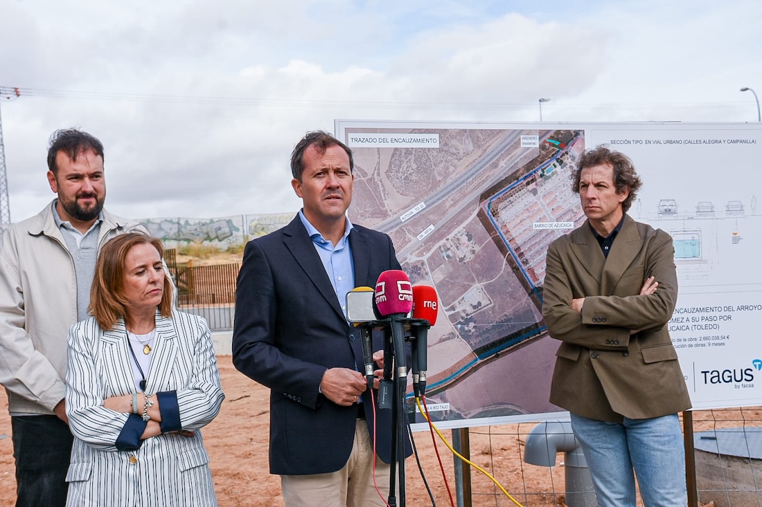 Velázquez presenta la canalización del arroyo de Villagómez como la obra municipal más importante y necesaria en la historia de Azucaica.