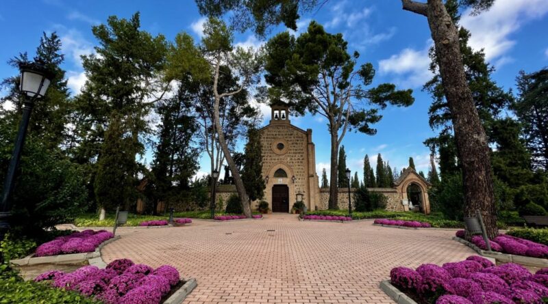 Apertura especial del Cementerio Municipal y refuerzo de autobuses con motivo del Día de Todos los Santos