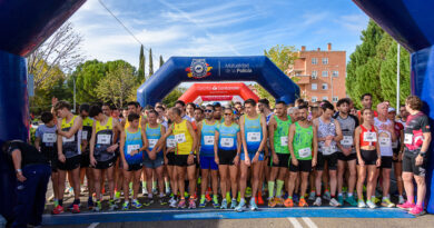 Participantes en la salida de la II Carrera Solidaria Ruta 091 de la Policía Nacional en Toledo, a beneficio de Afanion.