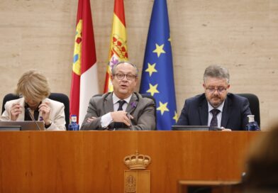 El Gobierno inicia el lunes sus comparecencias parlamentarias para explicar el Proyecto de Presupuestos de la Junta para 2026