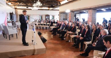 El Ayuntamiento defiende la estabilidad fiscal en el VII Encuentro Interregional de la Empresa Familiar