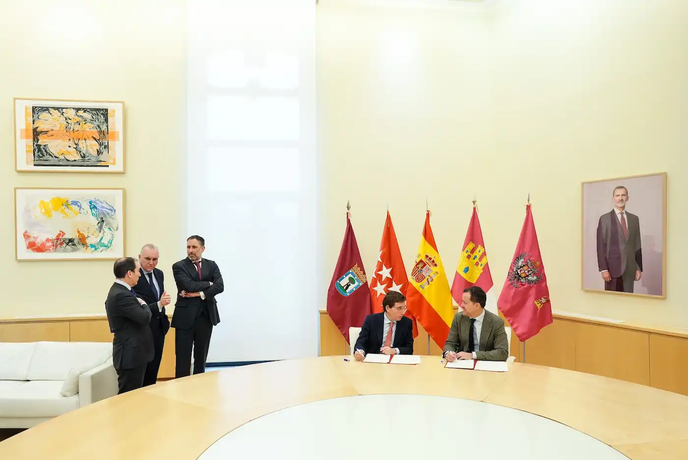 Velázquez y Almeida 3.26 01 26 copia