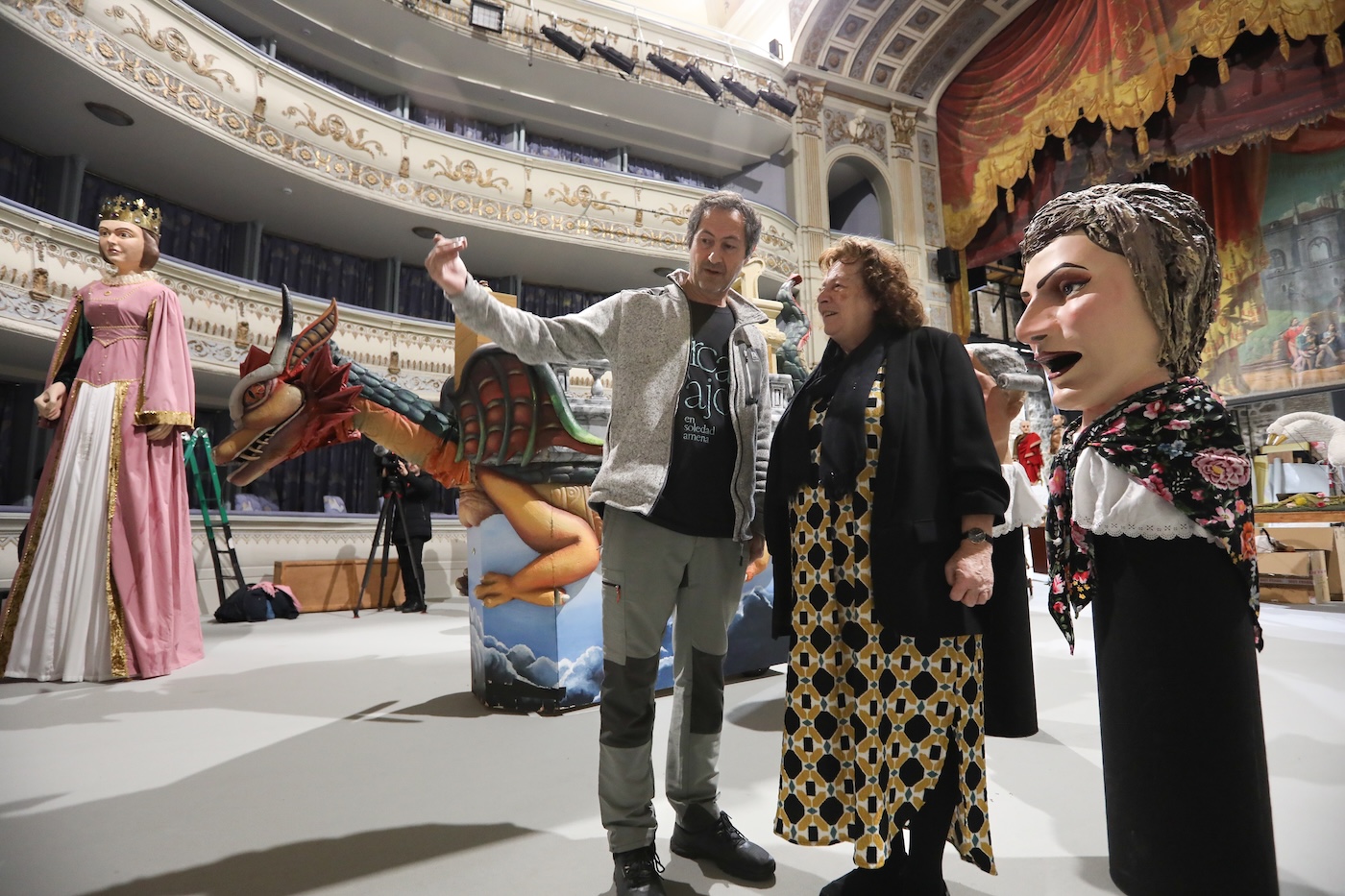 Expo teatro de rojas 4.05 02 26