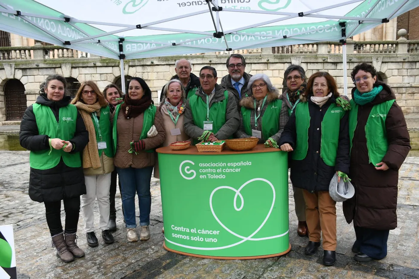 toledo contra el cancer at 12.24.56