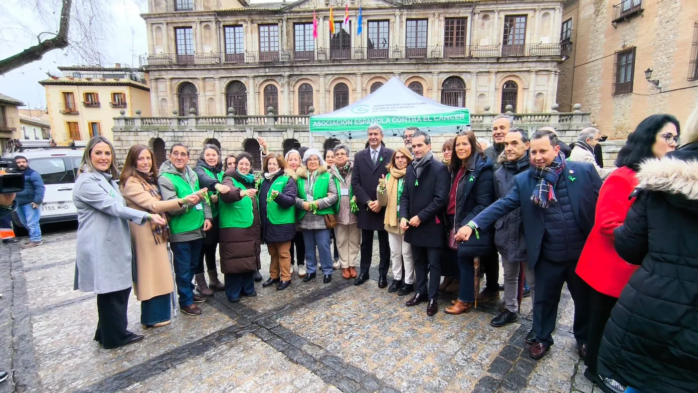 toledo contra el cancer at 12.25.01 (2)