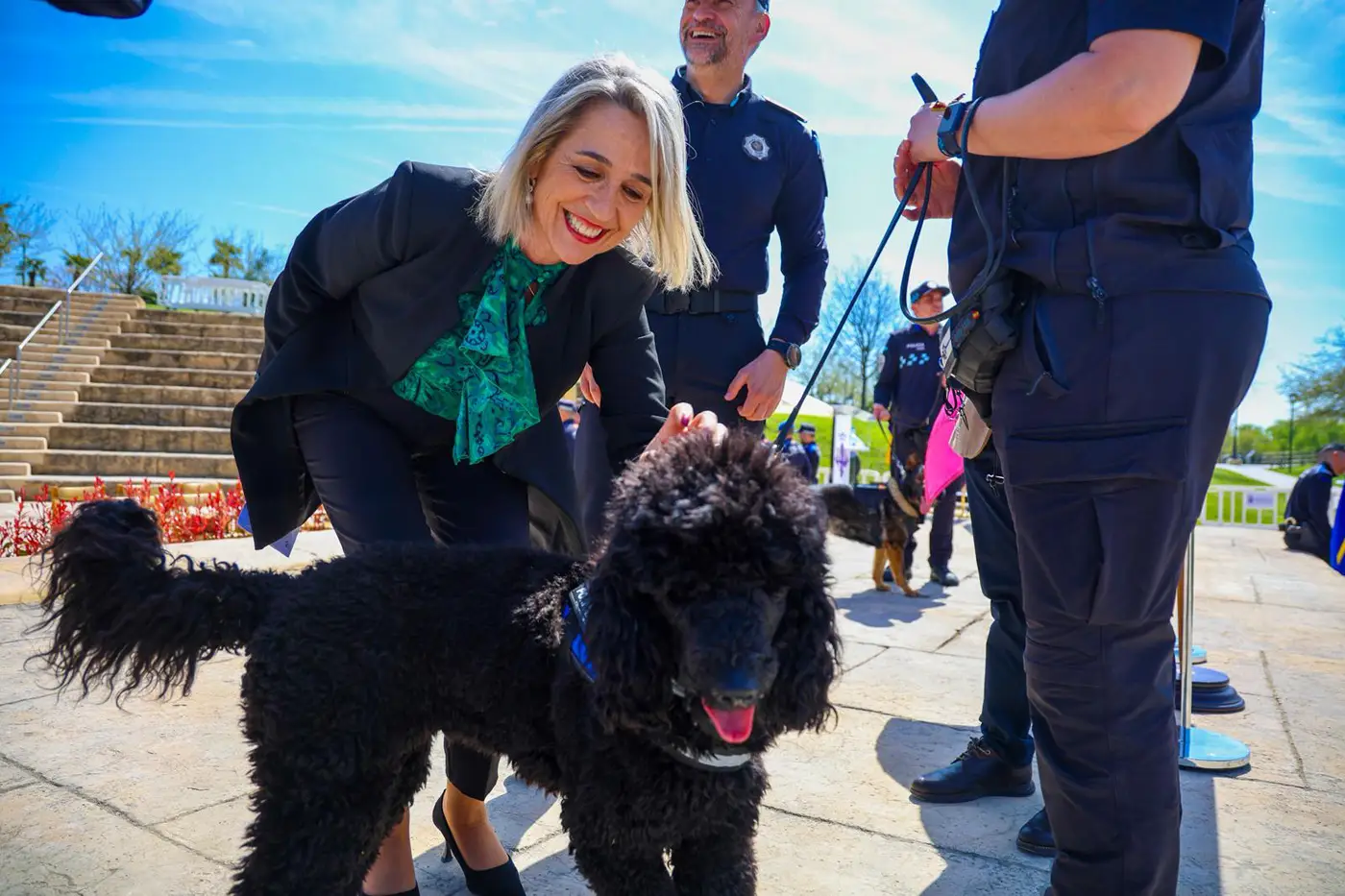 Guías y agentes de la Unidad Canina de la Policía Local de Toledo (2) Guías y agentes de la Unidad Canina de la Policía Local de Toledo (2)