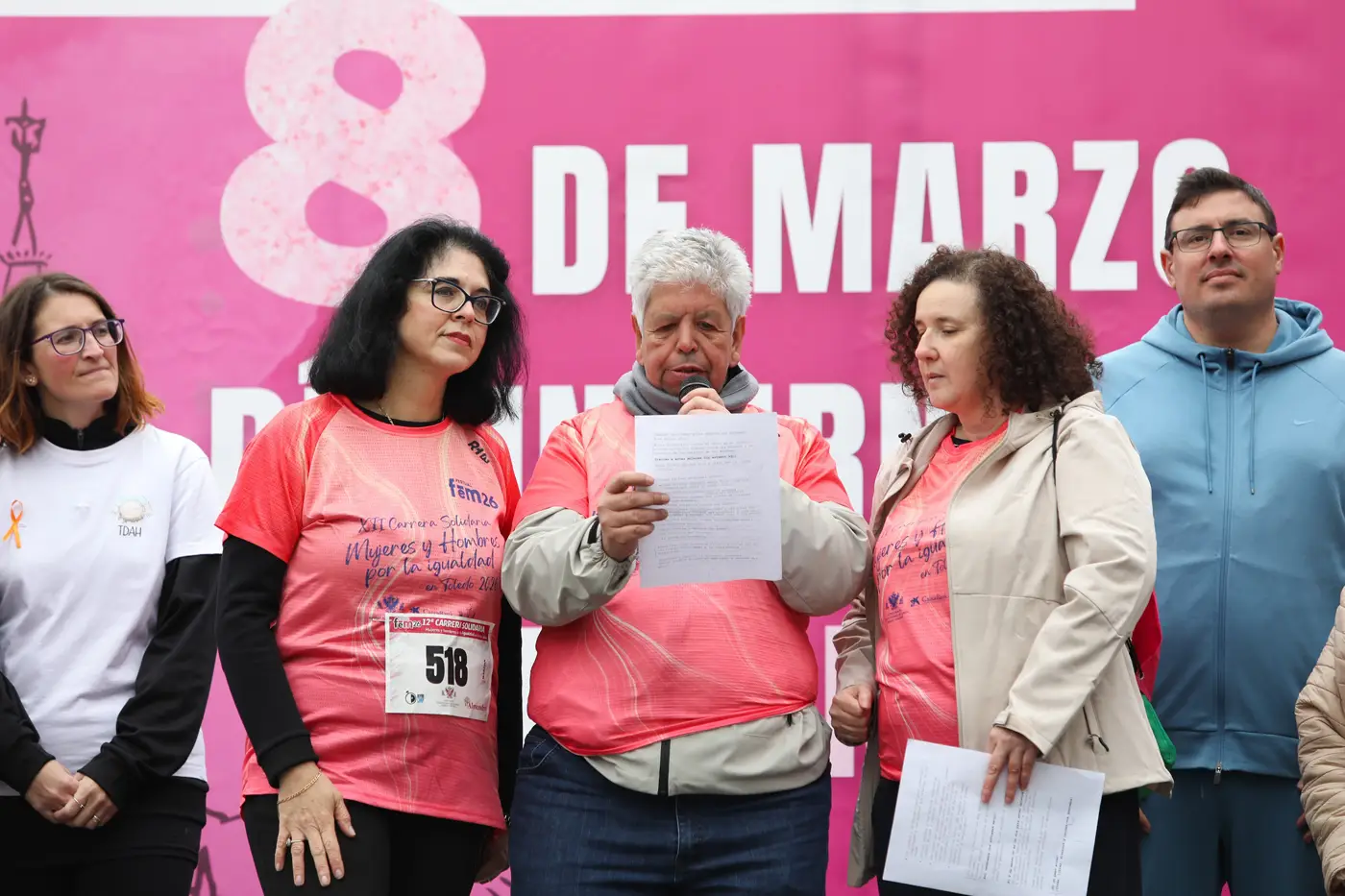 Participantes de la XII Carrera Solidaria Mujeres y Hombres por la Igualdad portada