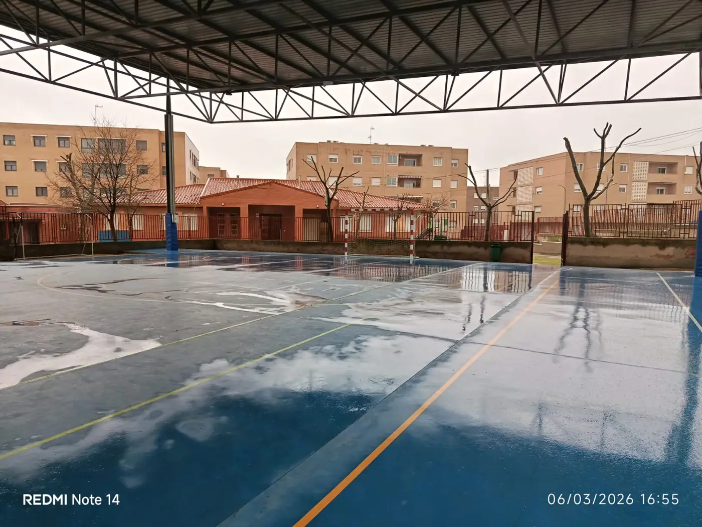 arreglo de la pista cubierta del CEIP Tirso de Molina en Argés (6)