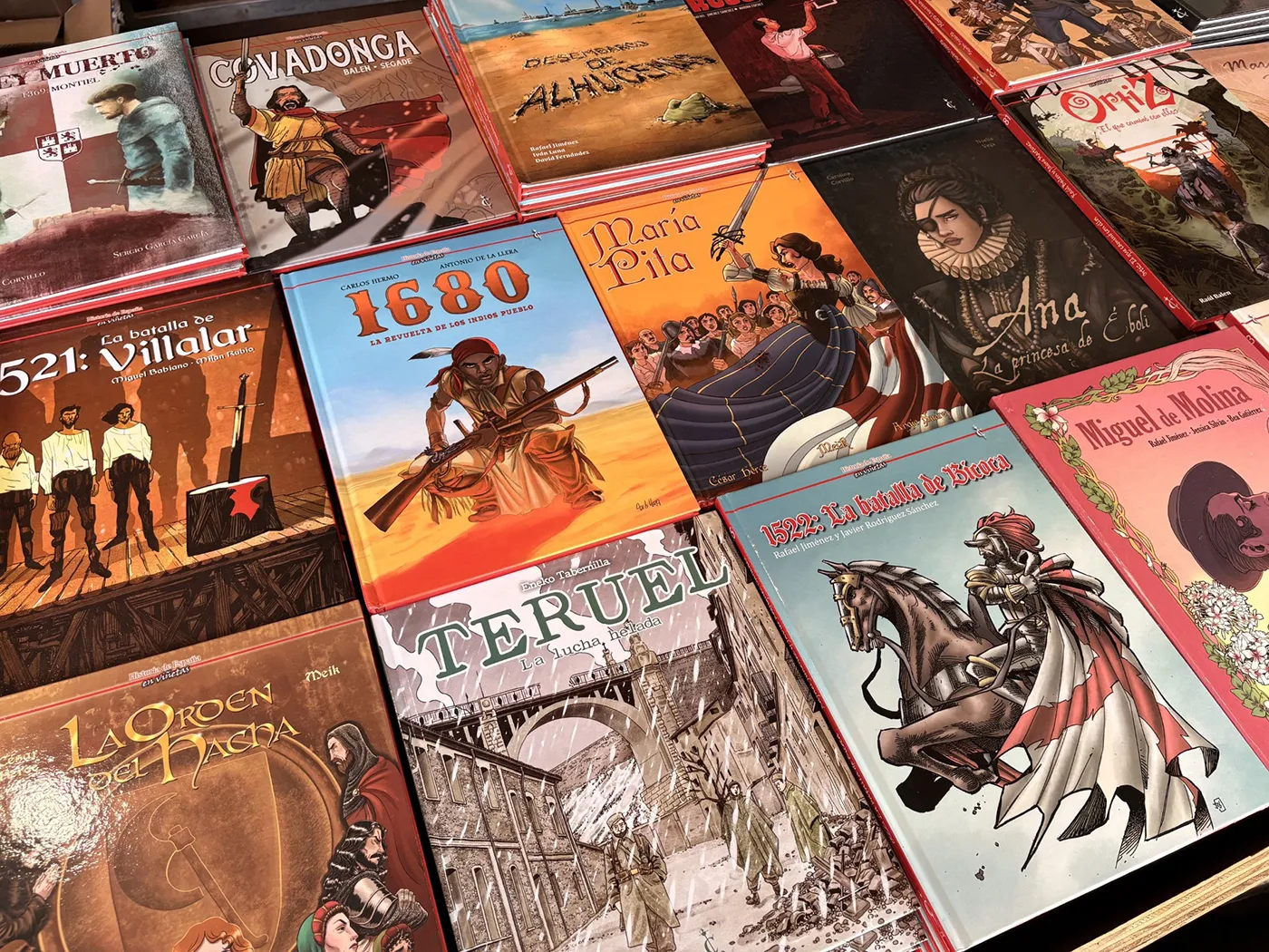 Ana Pérez inaugura el Toledo Comic Fest en Zocodover junto a casetas del festival