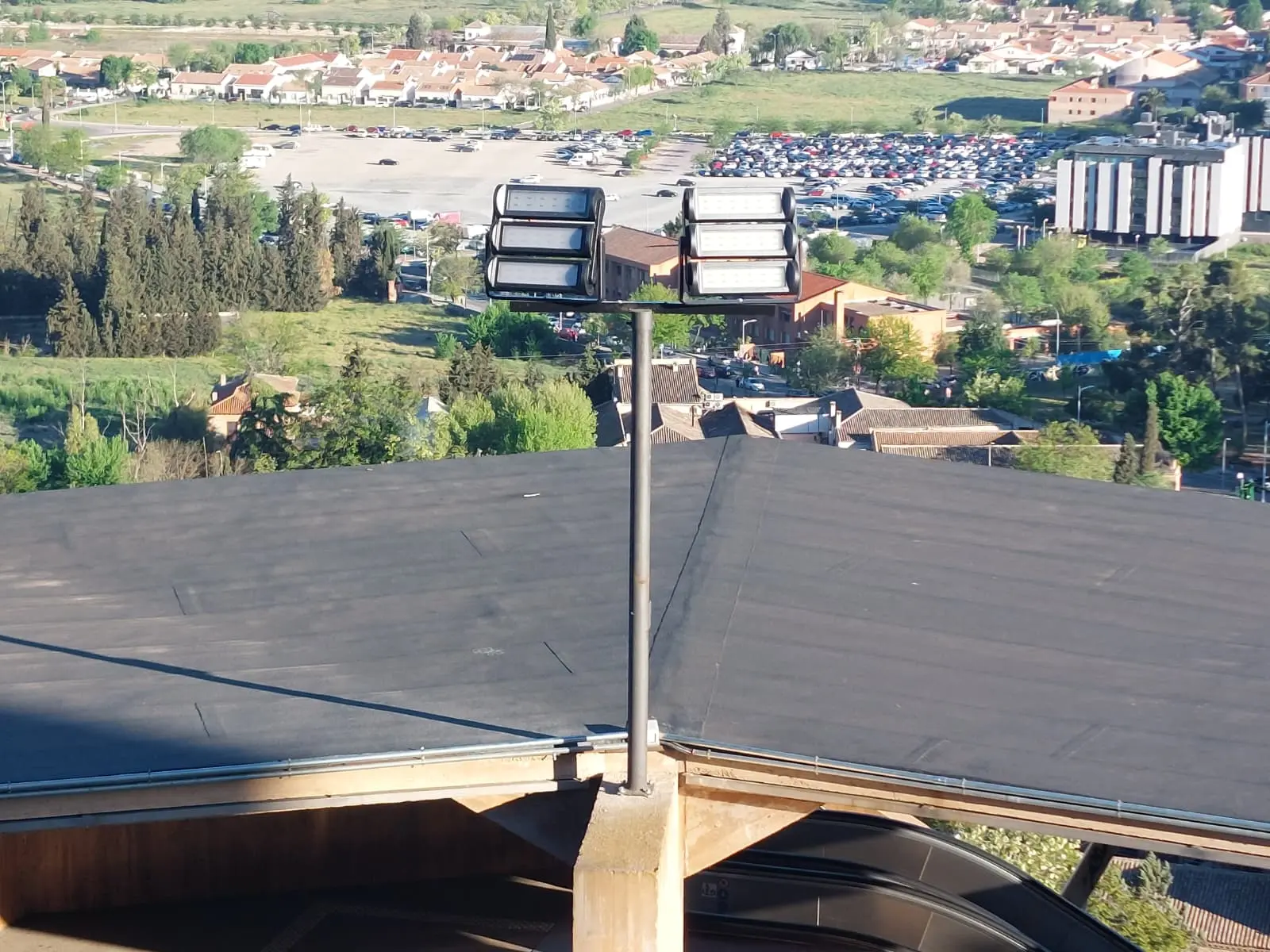 Instalación alumbrado artístico en el Palacio Provincial