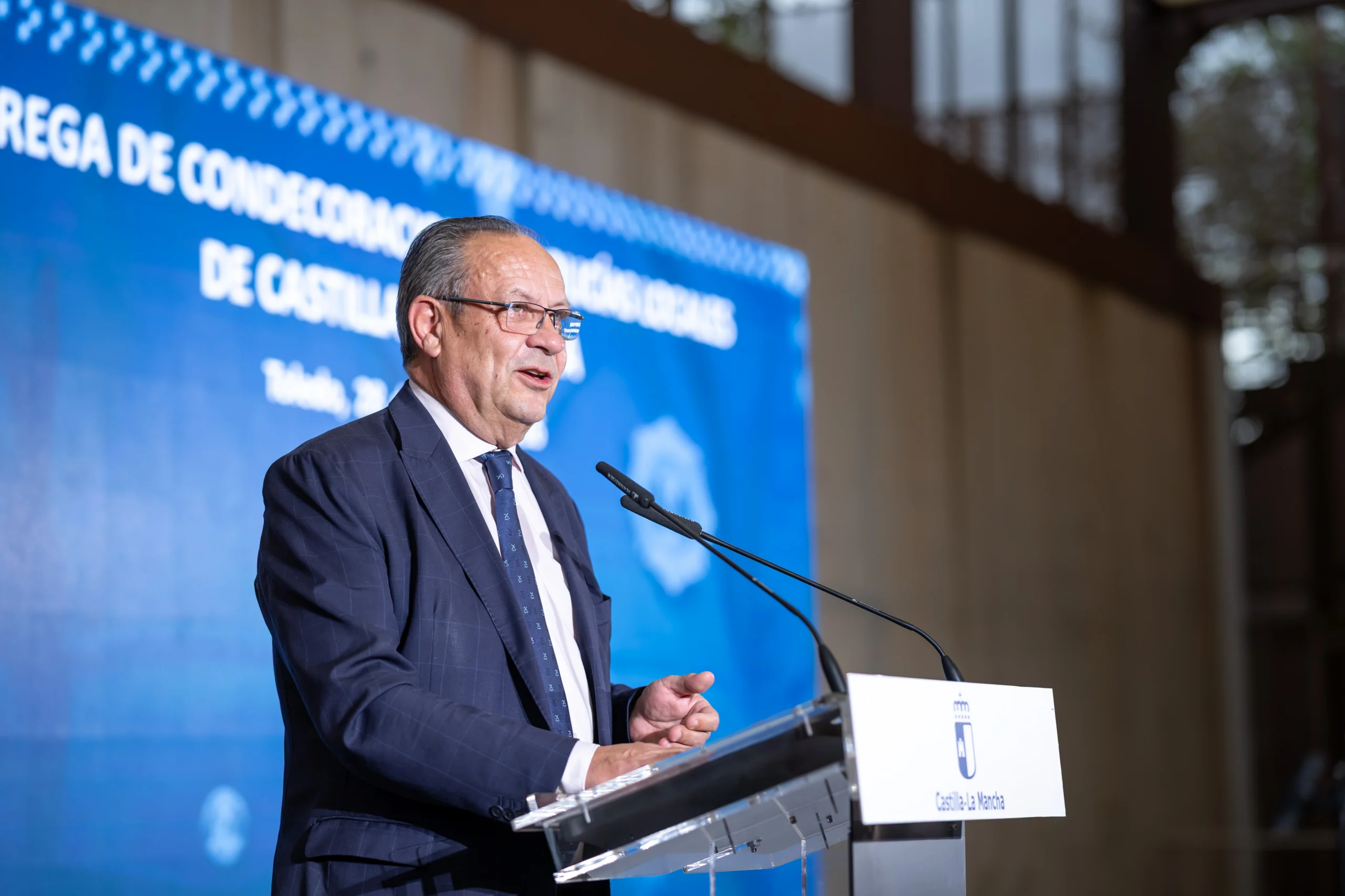 entrega condecoraciones policia clm 3