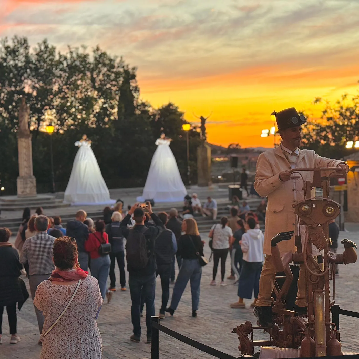 Espectáculo de danza en altura durante la Noche del Patrimonio