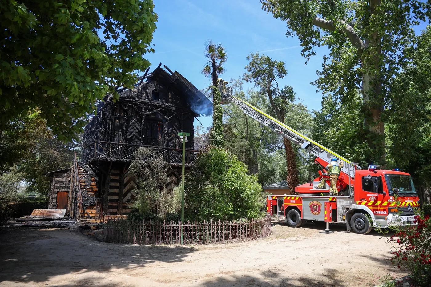 casa del corcho incendio 7