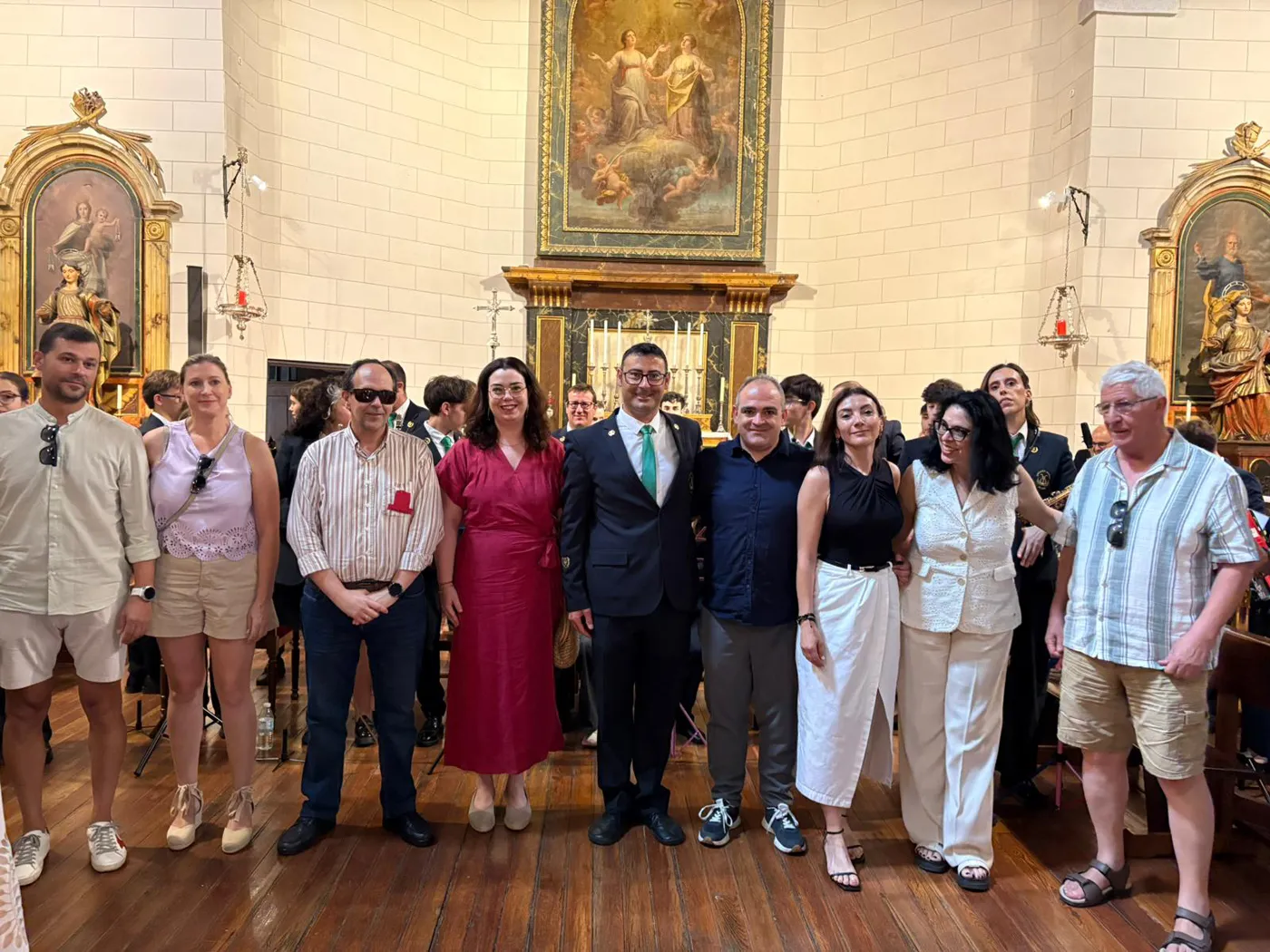 Asistentes y músicos participan en el concierto inclusivo en Toledo celebrado en la Parroquia de las Santas Justa y Rufina. (1) Asistentes y músicos participan en el concierto inclusivo en Toledo celebrado en la Parroquia de las Santas Justa y Rufina. (1)
