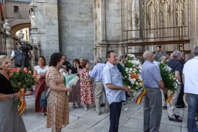 Ofrenda Floral del Corpus Toledo (32)