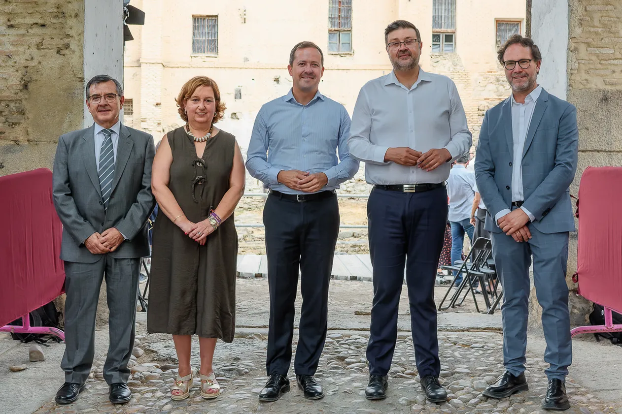 Acto de la primera piedra en las obras de reforma de Alamillos del Tránsito en Toledo (18)