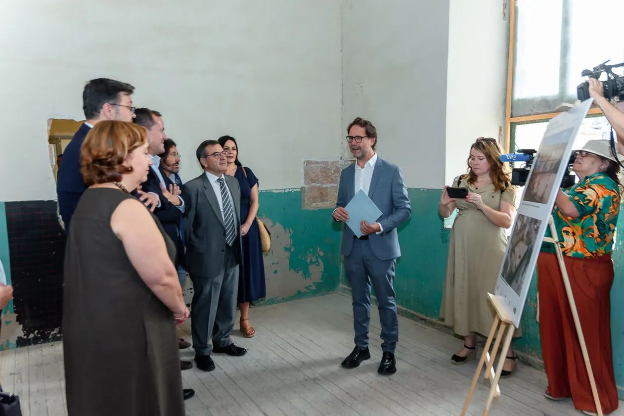 Acto de la primera piedra en las obras de reforma de Alamillos del Tránsito en Toledo (8)